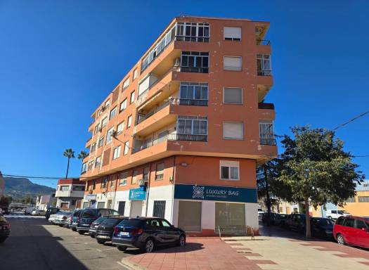 Apartment - Resale - Sax - Sax