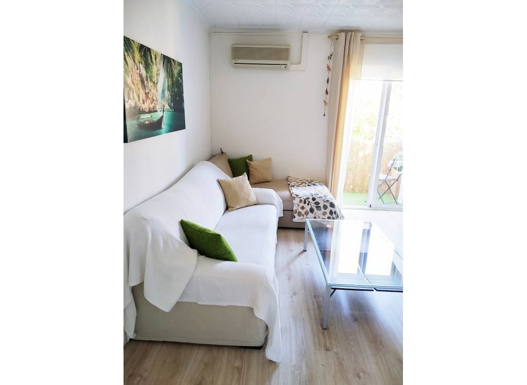 Resale - Apartment - Alicante