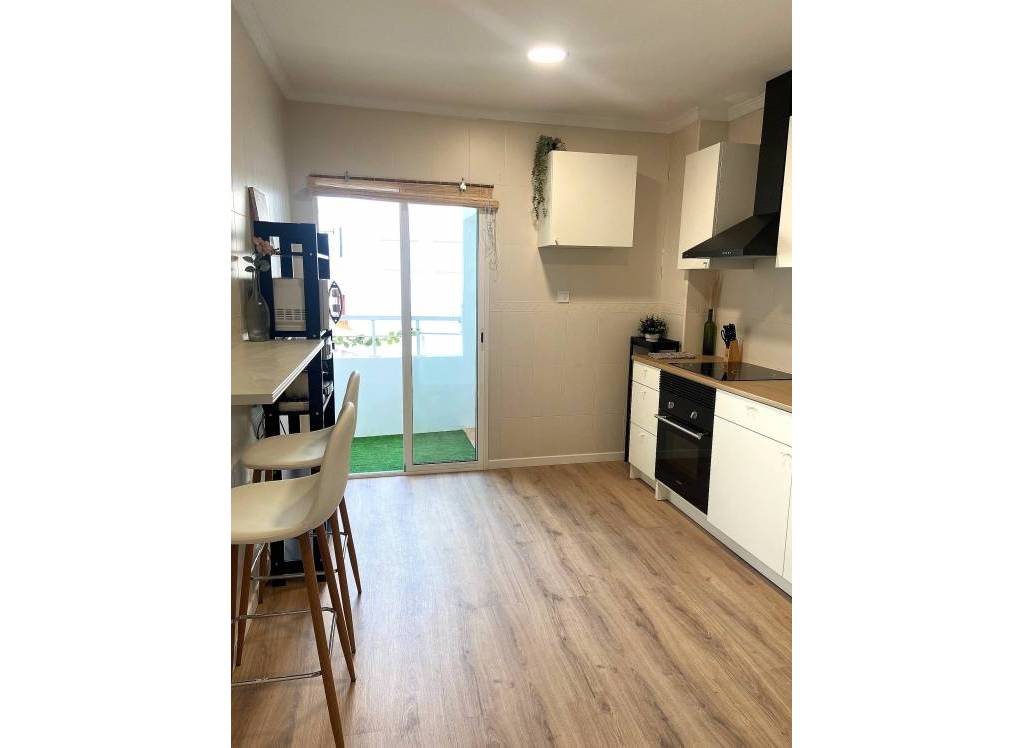 Resale - Apartment - Elda