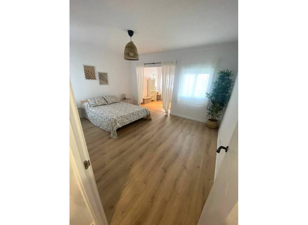 Resale - Apartment - Elda