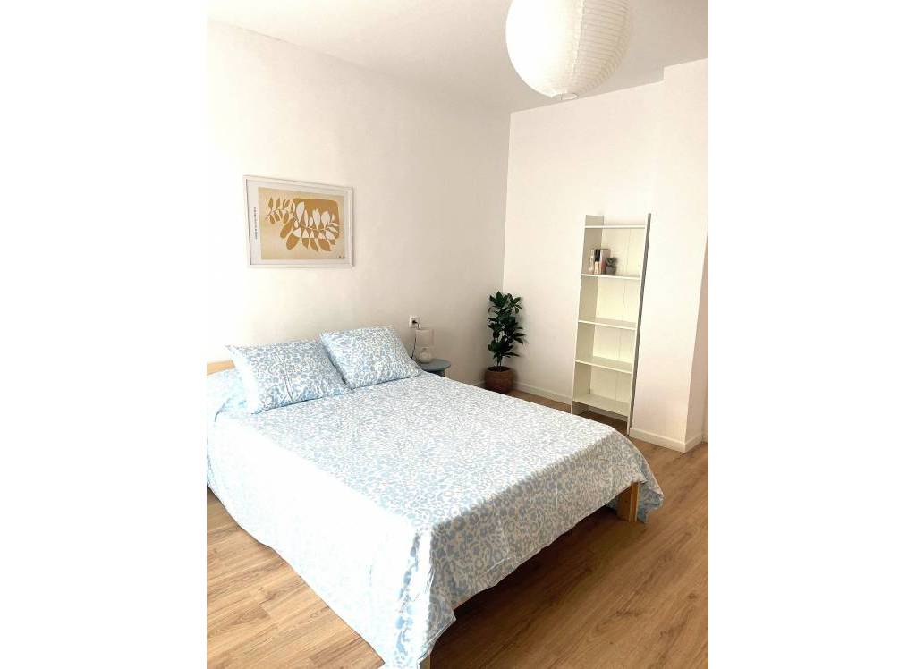 Resale - Apartment - Elda