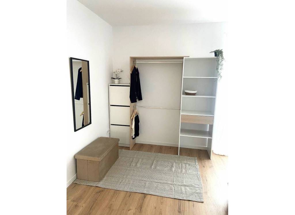 Resale - Apartment - Elda