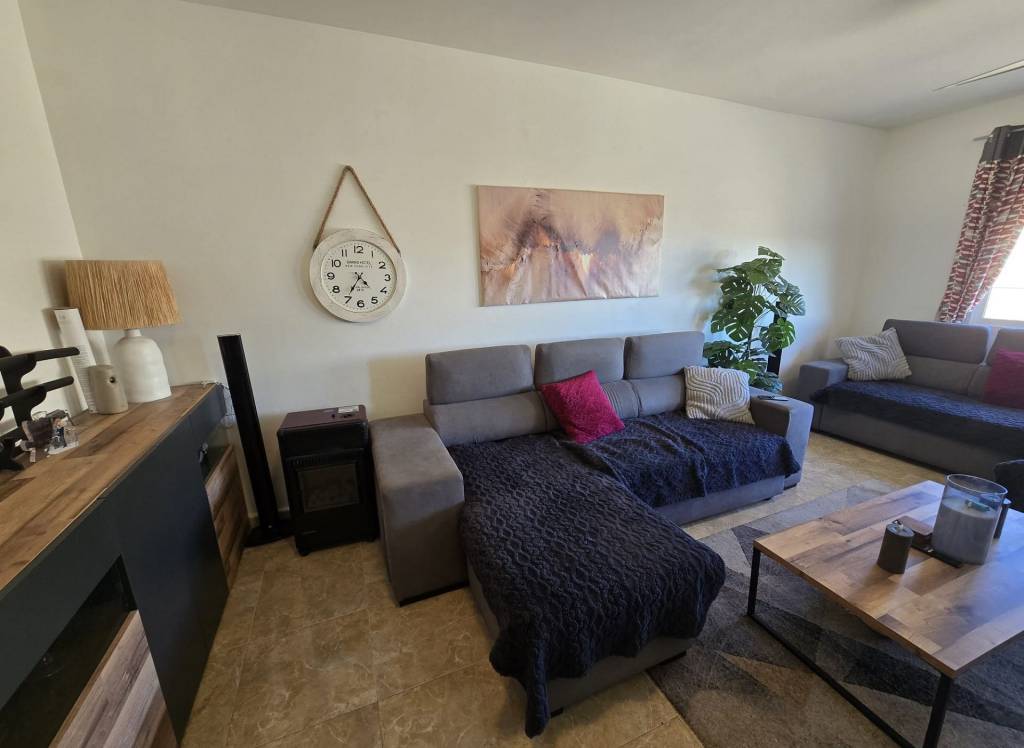 Resale - Apartment - Fortuna