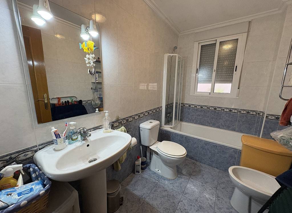 Resale - Apartment - La Romana