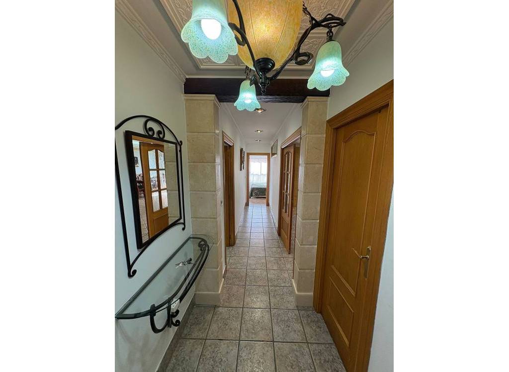 Resale - Apartment - Novelda