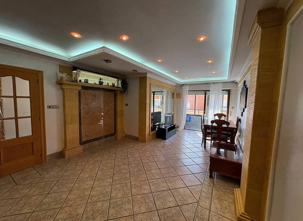 Resale - Apartment - Novelda