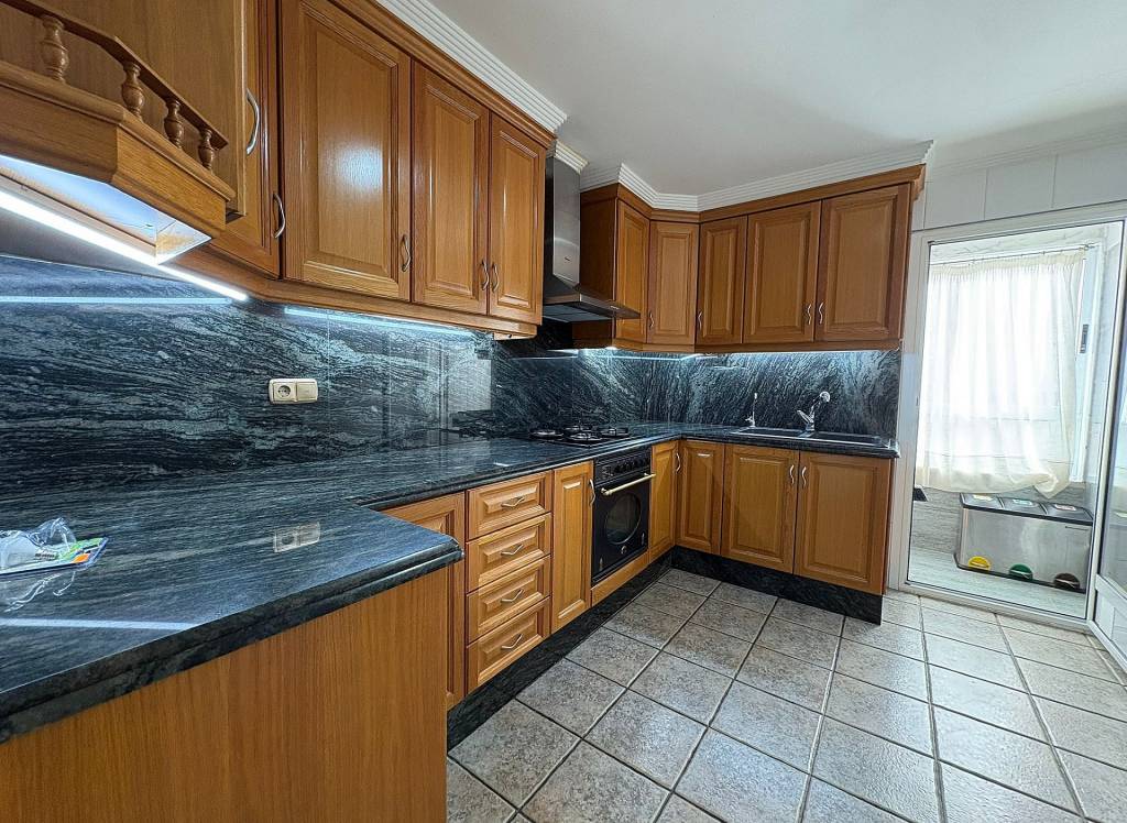 Resale - Apartment - Novelda