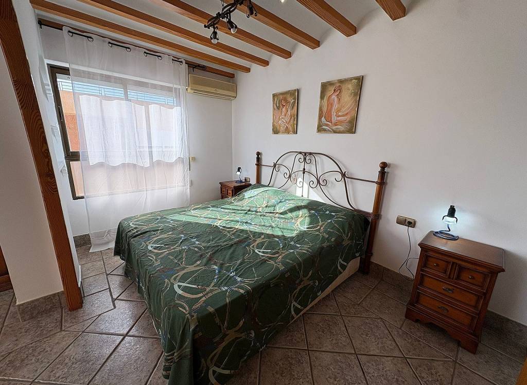 Resale - Apartment - Novelda