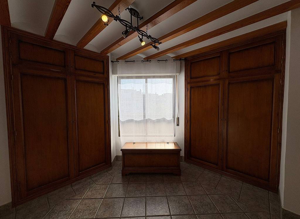 Resale - Apartment - Novelda