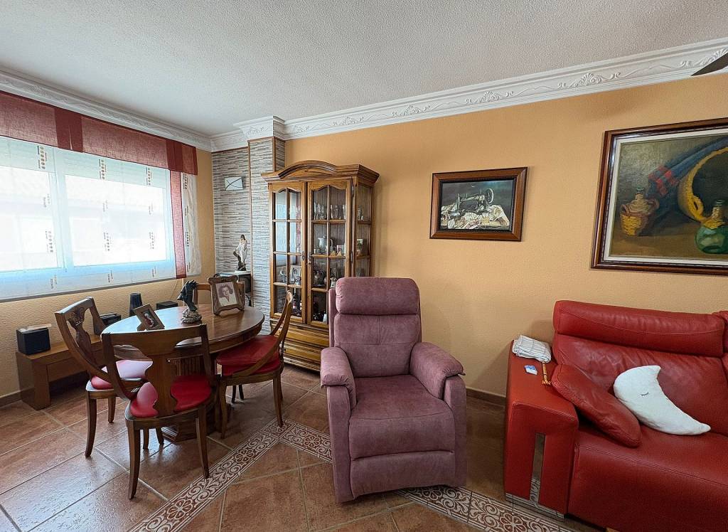 Resale - Apartment - Petrer