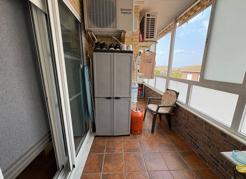 Resale - Apartment - Petrer