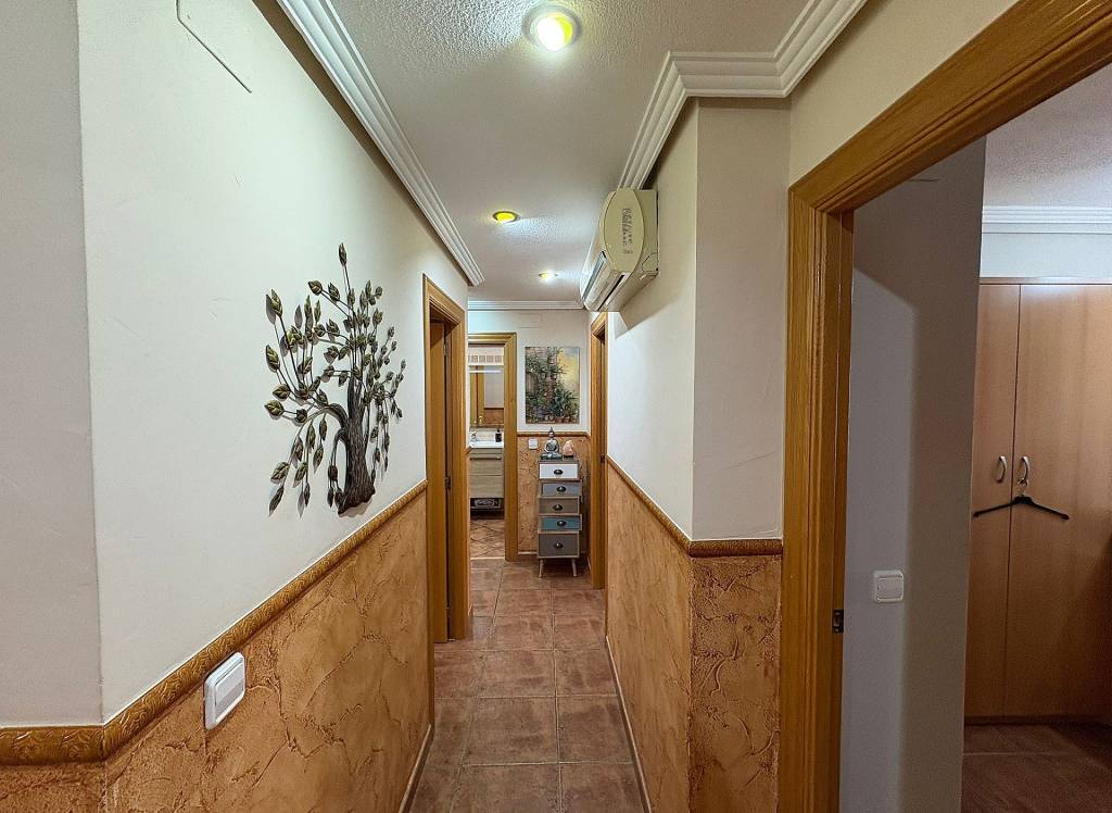 Resale - Apartment - Petrer