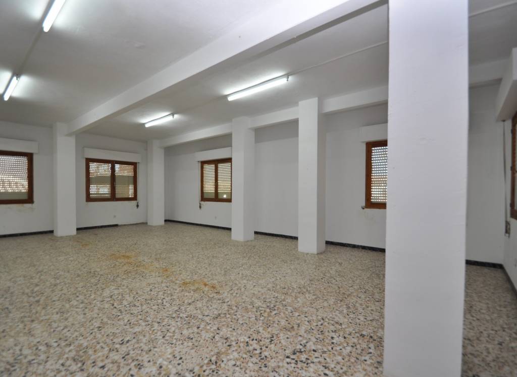 Resale - Apartment - Pinoso - Urban location