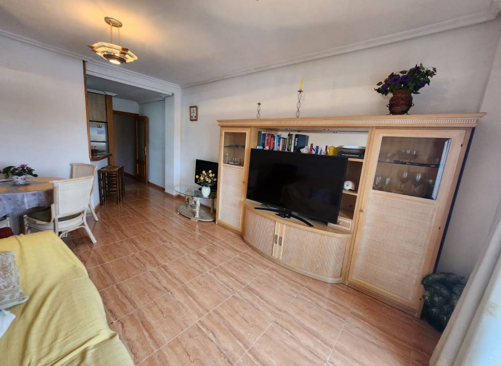 Resale - Apartment - Pinoso
