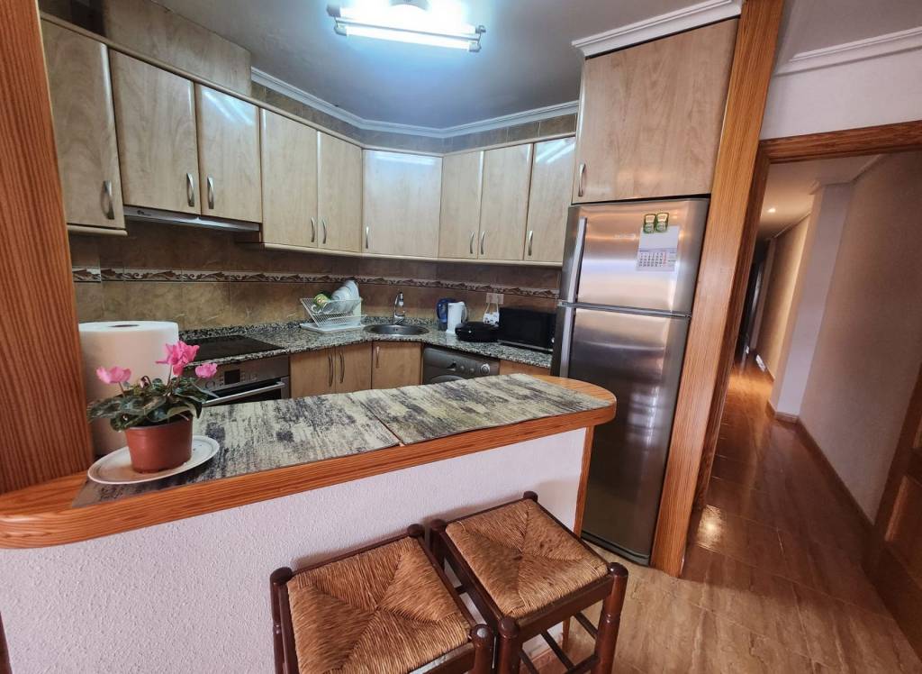 Resale - Apartment - Pinoso