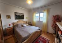 Resale - Apartment - Pinoso