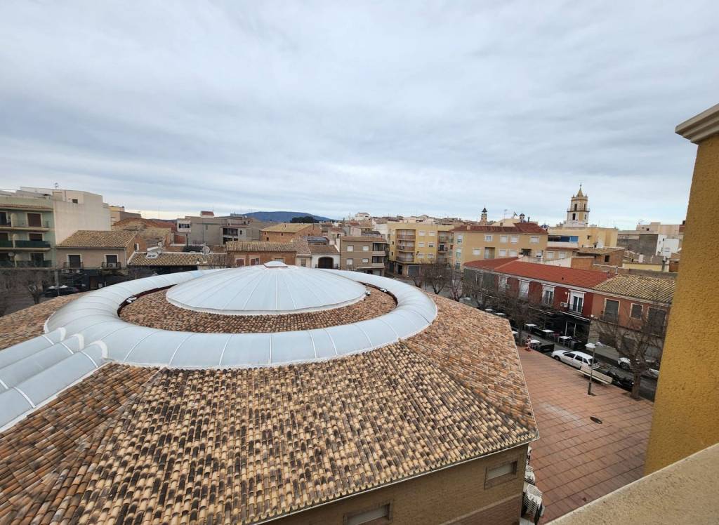 Resale - Apartment - Pinoso