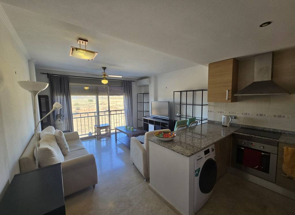 Resale - Apartment - Pinoso