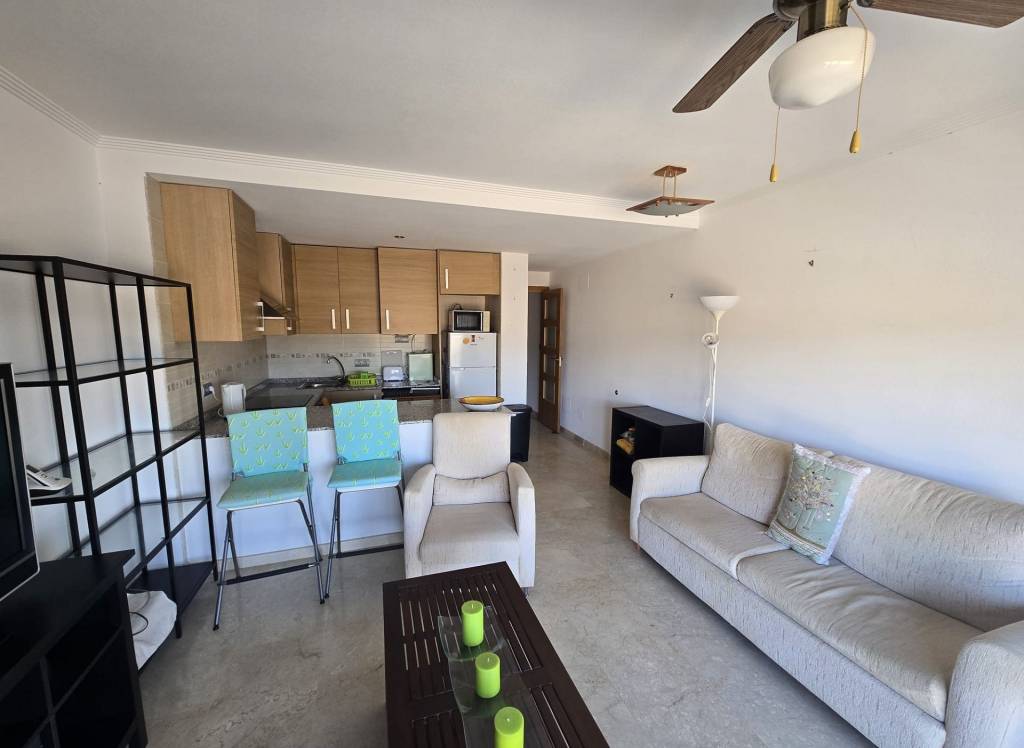 Resale - Apartment - Pinoso
