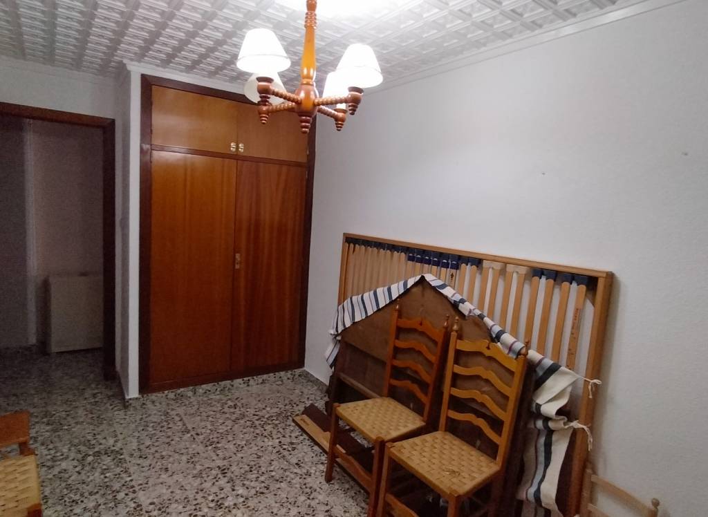 Resale - Apartment - Sax - Urban location