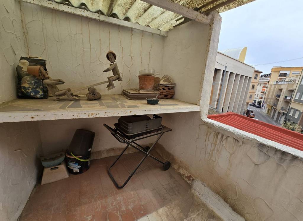 Resale - Apartment - Sax