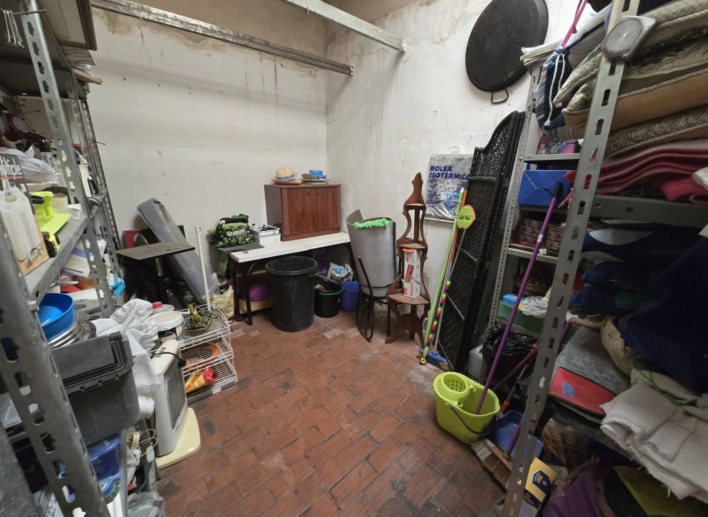 Resale - Apartment - Sax