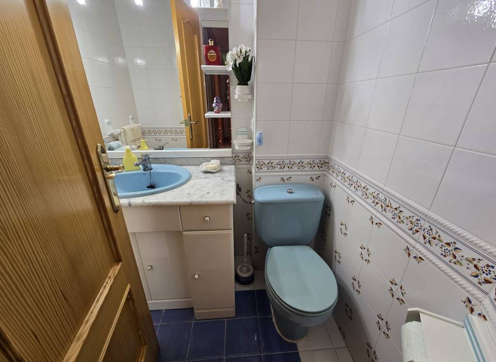 Resale - Apartment - Sax