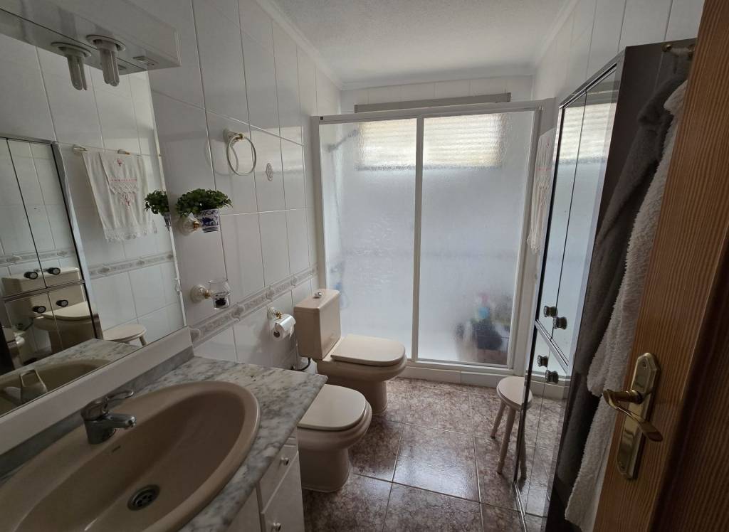 Resale - Apartment - Sax