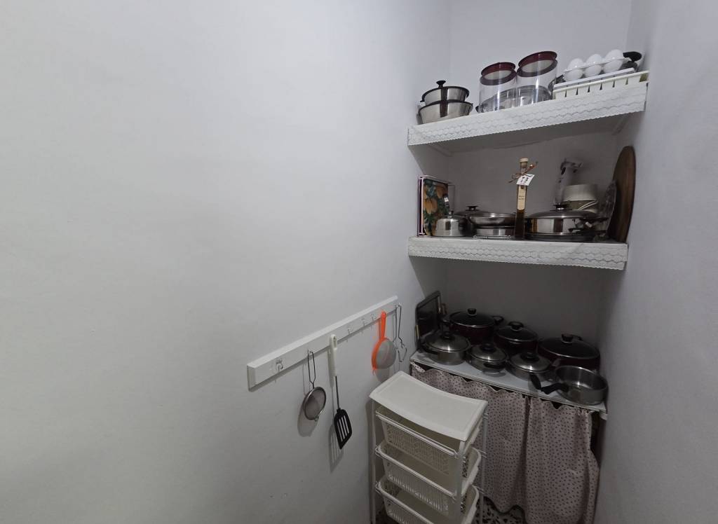 Resale - Apartment - Sax