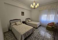 Resale - Apartment - Sax