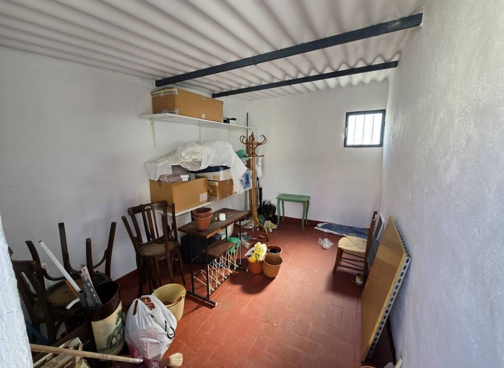 Resale - Apartment - Sax