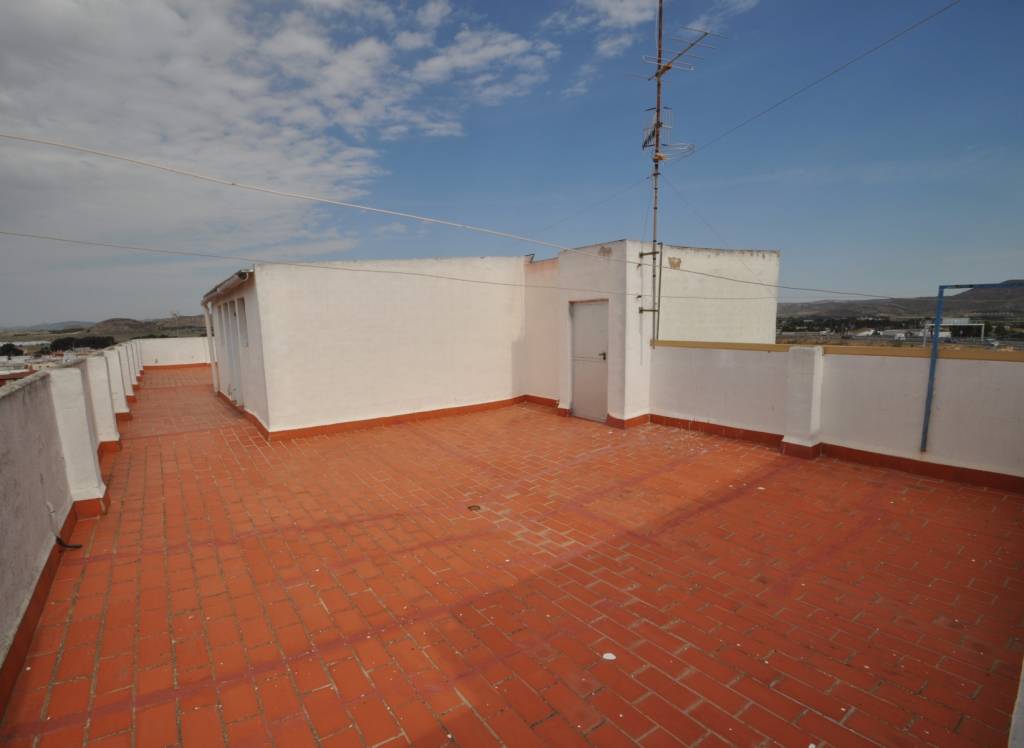 Resale - Apartment - Villena - Urban location