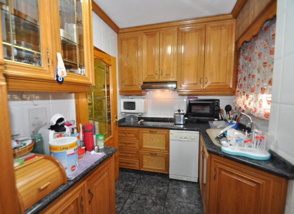 Resale - Apartment - Villena - Urban location