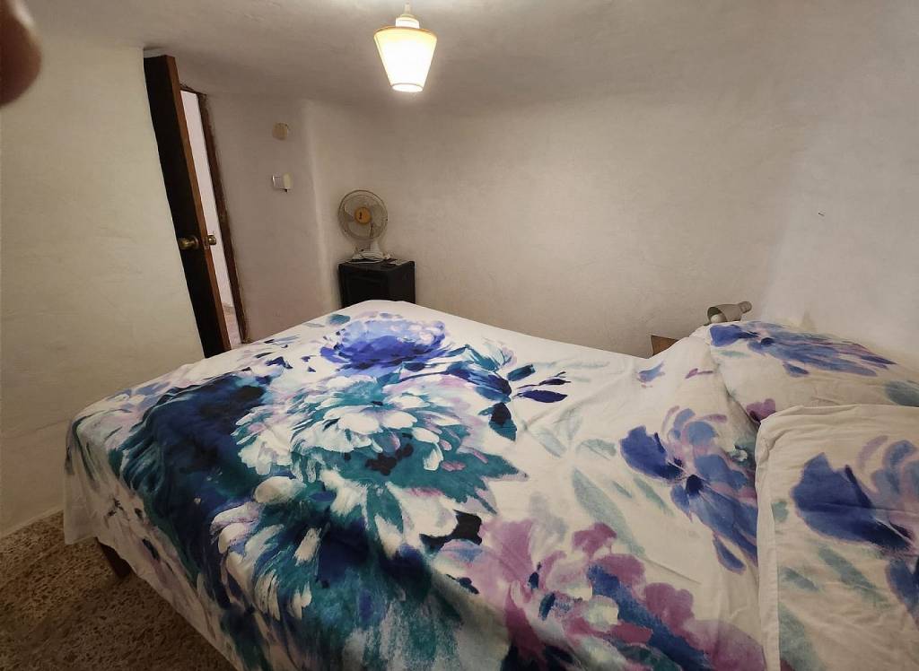 Resale - Cave House - Algueña - Alguena