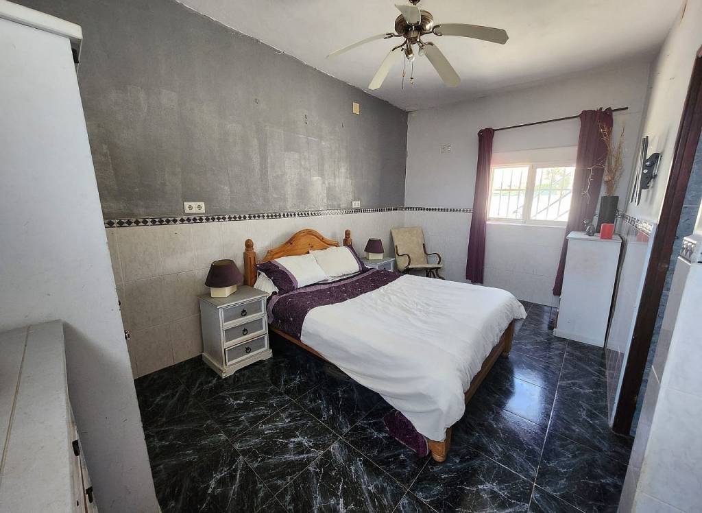 Resale - Cave House - Algueña - Alguena