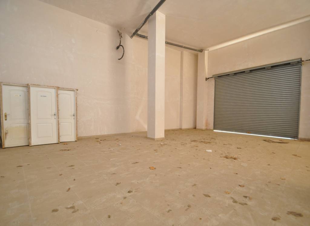 Resale - Commercial - Elda - Urban location