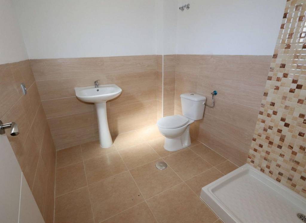 Resale - Commercial - Fortuna