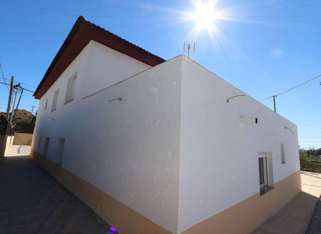 Resale - Commercial - Fortuna