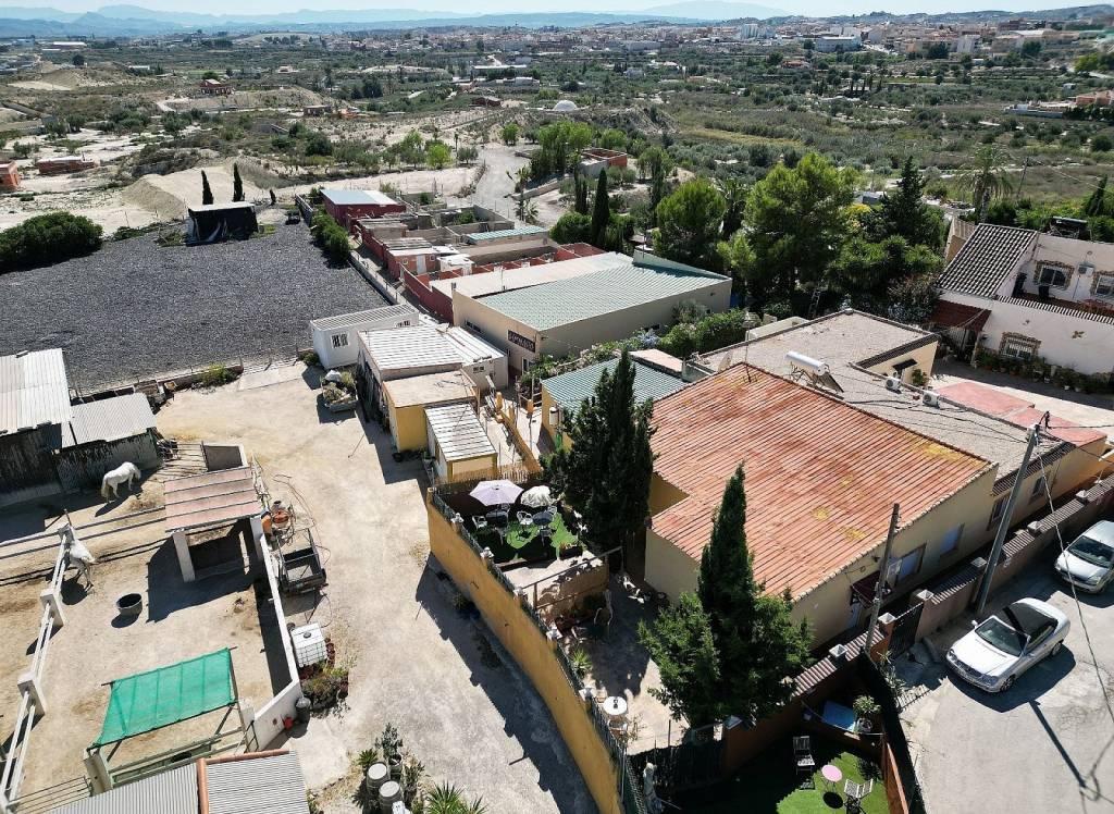 Resale - Commercial - Fortuna