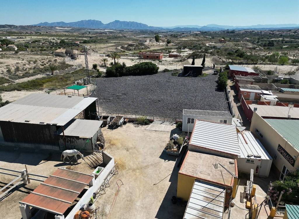 Resale - Commercial - Fortuna