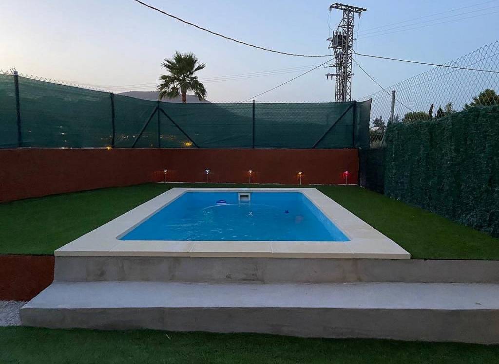 Resale - Commercial - Fortuna