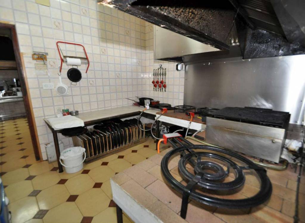 Resale - Commercial - Monóvar/Monóver - Urban location