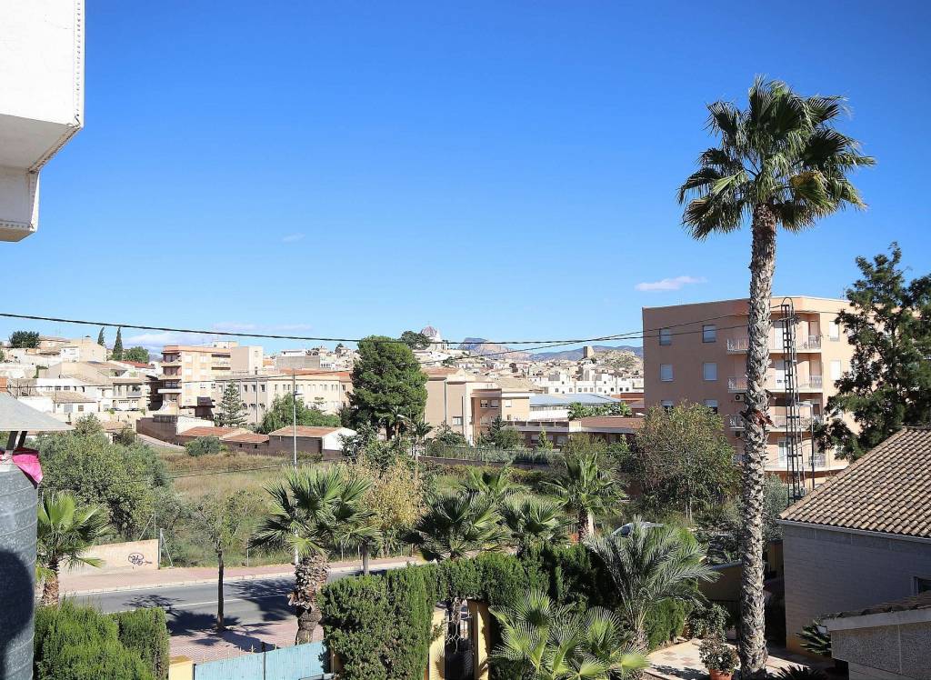 Resale - Commercial - Monovar