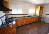 Resale - Commercial - Monovar