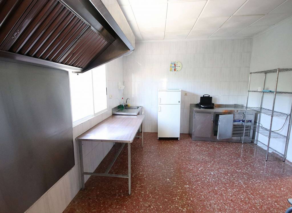 Resale - Commercial - Monovar