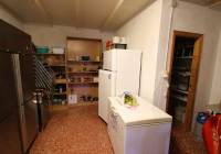 Resale - Commercial - Monovar