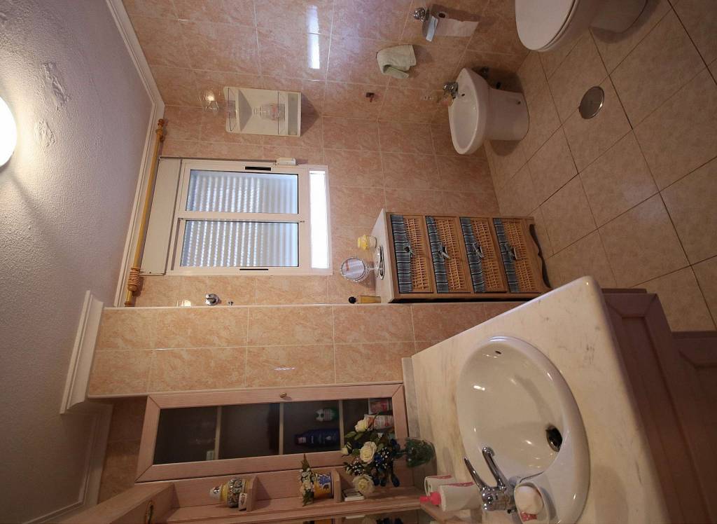 Resale - Commercial - Monovar