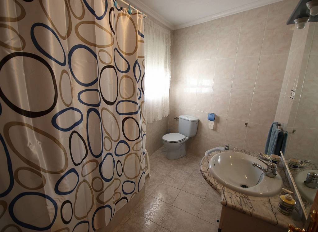 Resale - Commercial - Monovar