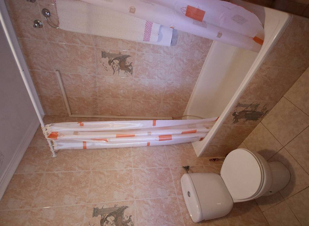 Resale - Commercial - Monovar