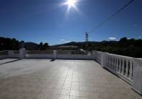 Resale - Commercial - Monovar